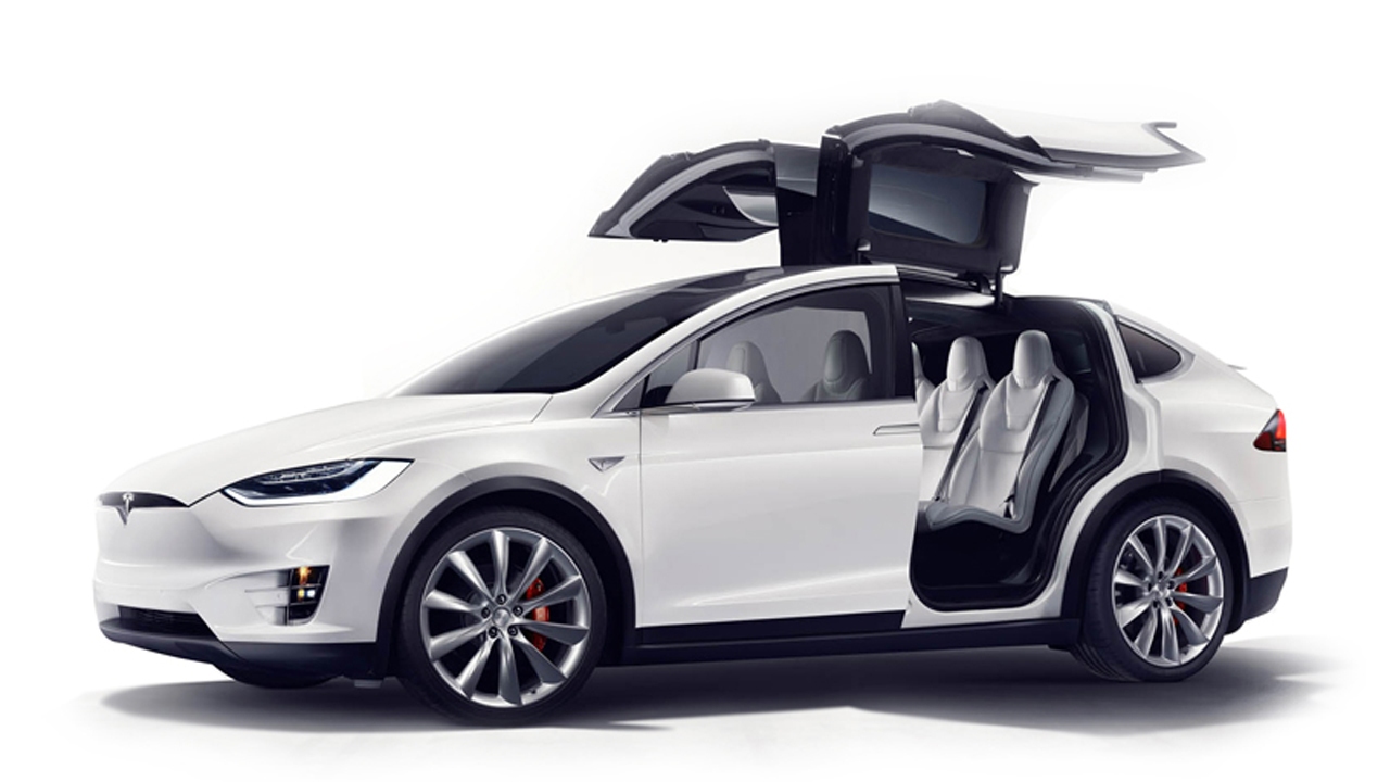 ترفندهای مهندسی برای کاهش وزن ۱۸۰ کیلوگرمی؛ تسلا مدل X چگونه بی‌سروصدا سبک‌تر شد؟